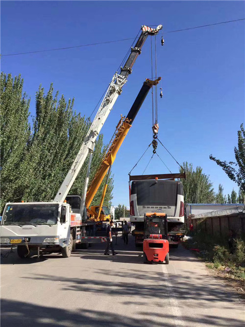 大城县港口集装箱搬运案例